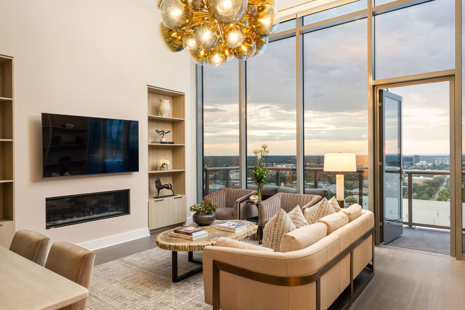 Contact Us For Your Stay in Atlanta | Atlanta Luxury Rentals