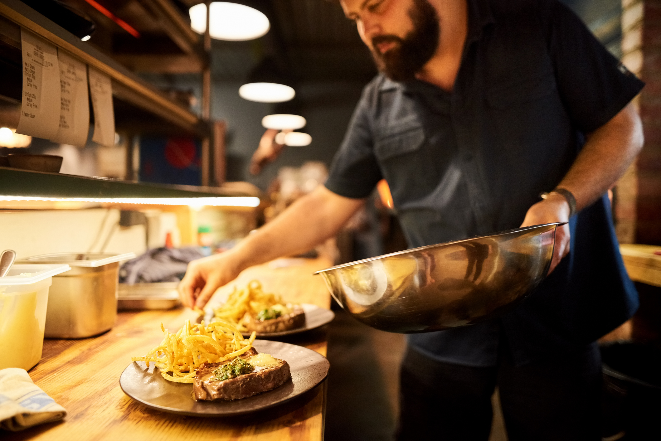 chef-preparing-meal