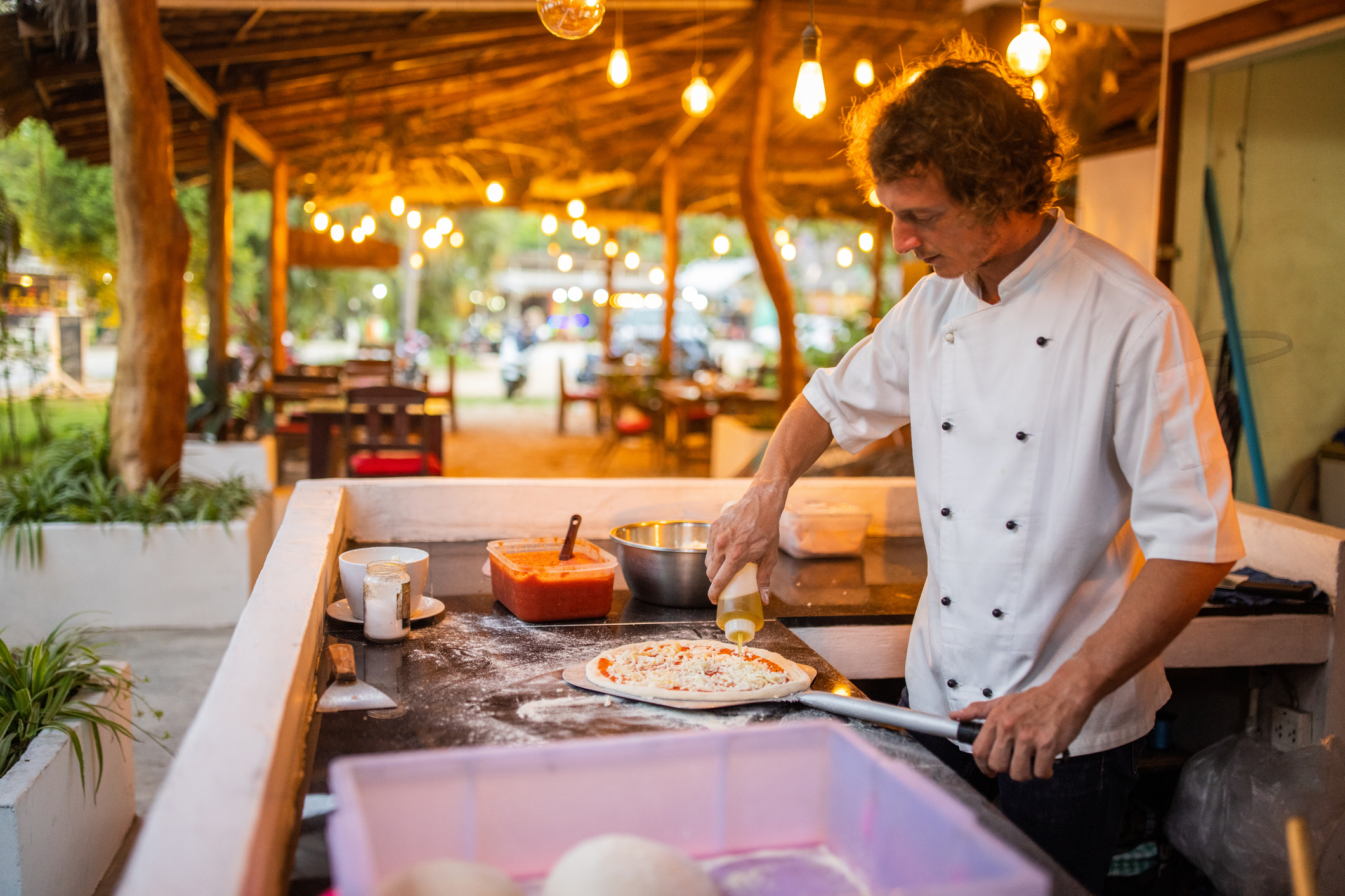 making-pizza